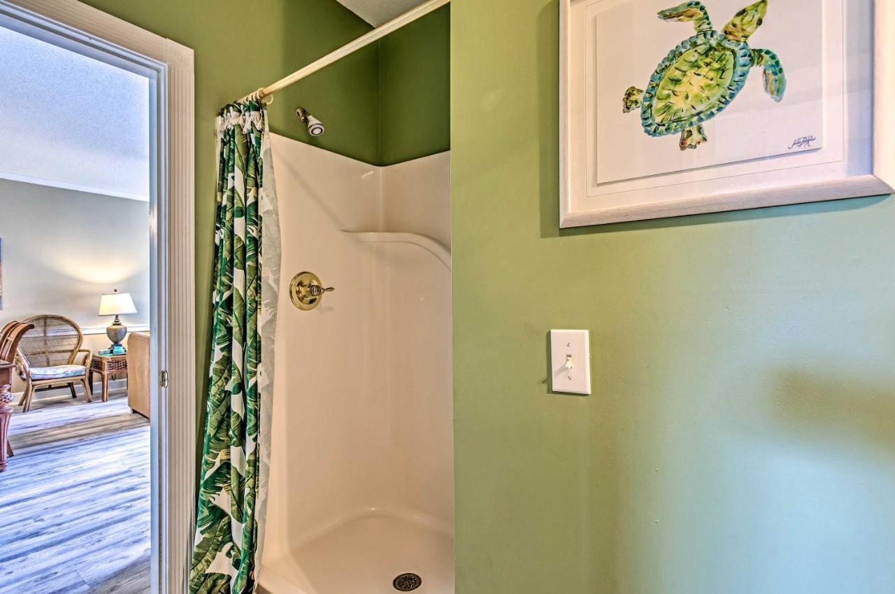 Myrtlewood Resort Condo With Games Less Than 2 Mi To Beach! Myrtle Beach Bagian luar foto